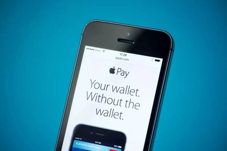 How much does it cost to accept Apple Pay?